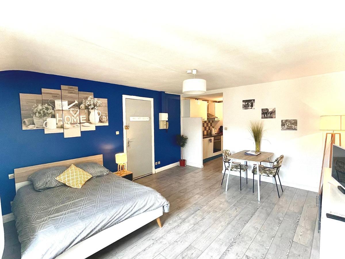 Appartement Entier Moissac Centre 30 M2 Calme Avec Cour Interieure Pour Velos A 50M Du Marche De Moissac Eksteriør billede