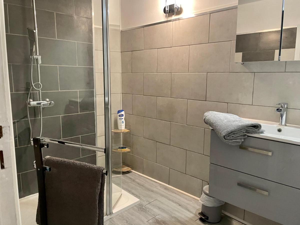 Appartement Entier Moissac Centre 30 M2 Calme Avec Cour Interieure Pour Velos A 50M Du Marche De Moissac Eksteriør billede